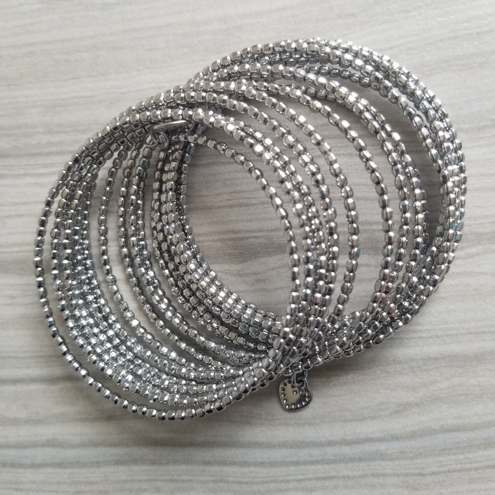 STELLA AND DOT Bardot Bracelet Seed Beads Square Nuggets Slinky Style Bangle - Picture 2 of 9